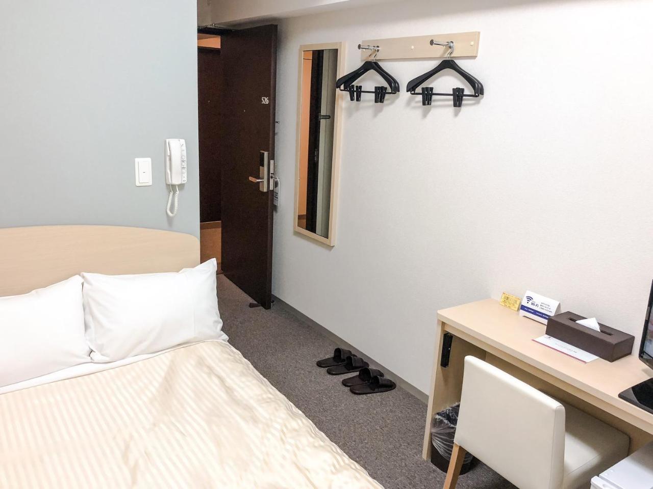 Chisun Budget Kanazawa Ekimae Bagian luar foto