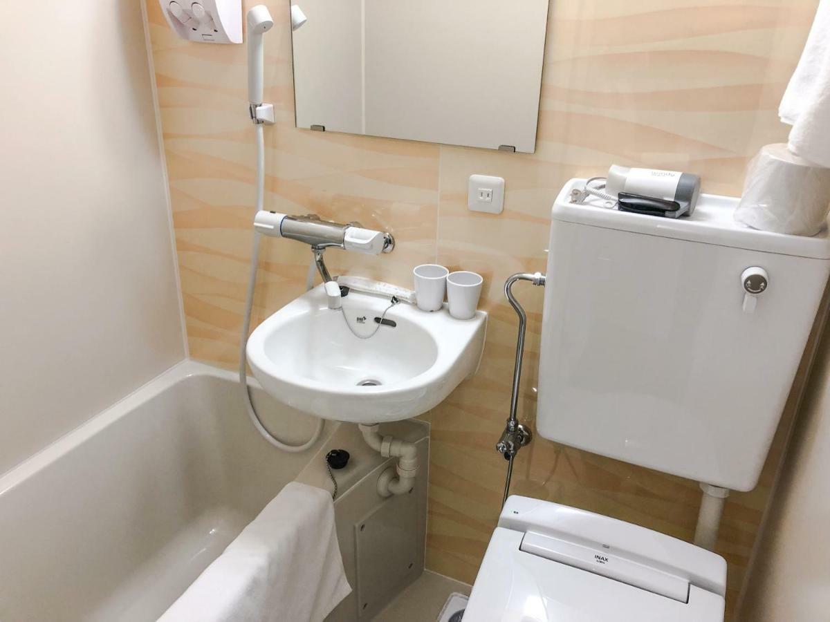Chisun Budget Kanazawa Ekimae Bagian luar foto